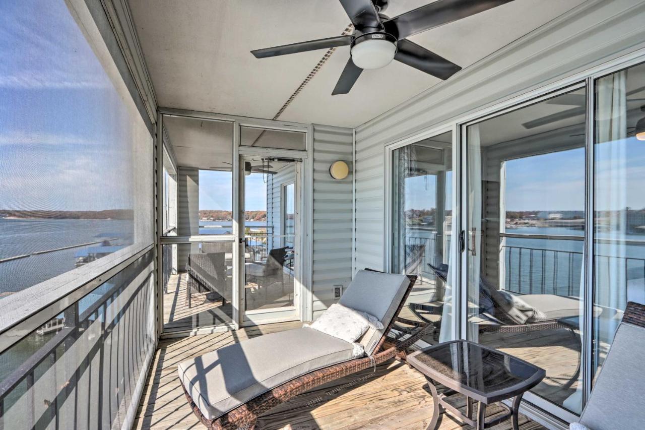 Sunny Osage Beach With Balcony And Lakefront View ภายนอก รูปภาพ